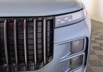 Подержанный автомобиль Jaecoo J7 2024 года (12 фото)