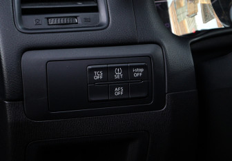 Подержанный автомобиль Mazda CX-5 2012 года (13 фото)