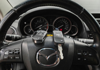 Подержанный автомобиль Mazda 6 Sedan 2010 года (17 фото)