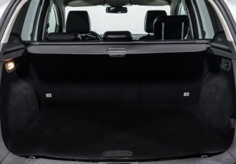 Подержанный автомобиль Ford Kuga 2012 года (12 фото)