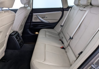 Подержанный автомобиль BMW M3 Sedan 2015 года (18 фото)