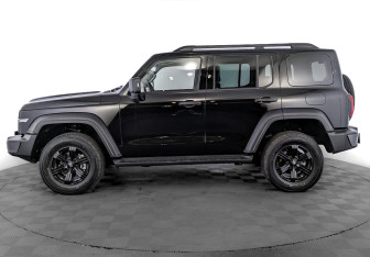 Новый Tank 300 2025 (3 фото)