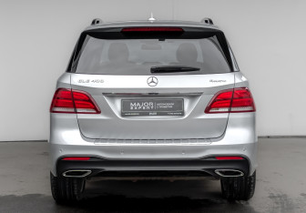 Подержанный автомобиль Mercedes-Benz GLE 2017 года (6 фото)