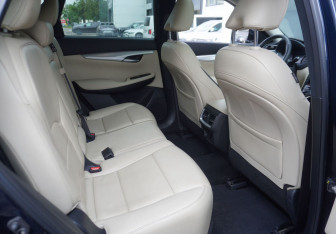 Подержанный автомобиль Infiniti QX50 2019 года (10 фото)