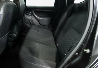 Подержанный автомобиль Renault Duster 2015 года (11 фото)