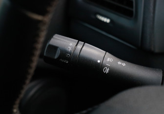 Подержанный автомобиль Renault Fluence 2011 года (21 фото)