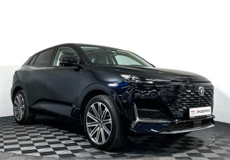 Подержанный автомобиль Changan UNI-K 2023 года (3 фото)