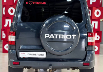 Подержанный автомобиль УАЗ Patriot 2017 года (5 фото)
