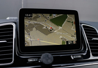 Подержанный автомобиль Mercedes-Benz GLE 2017 года (17 фото)