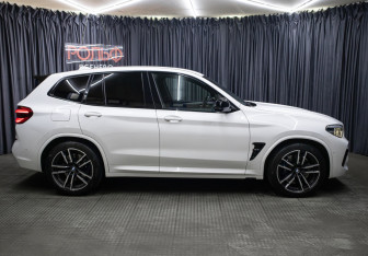 Подержанный автомобиль BMW X3 M 2021 года (4 фото)