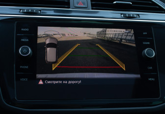 Подержанный автомобиль Volkswagen Tiguan 2017 года (19 фото)