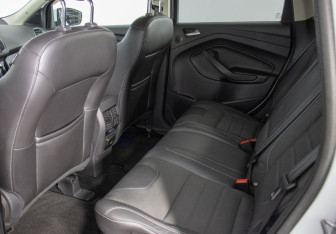 Подержанный автомобиль Ford Kuga 2014 года (11 фото)