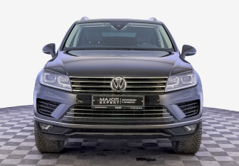 Подержанный автомобиль Volkswagen Touareg 2018 года (2 фото)