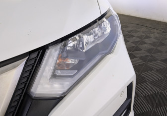 Подержанный автомобиль Nissan X-Trail 2020 года (11 фото)