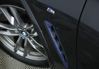 Подержанный автомобиль BMW X4 2021 года (32 фото)