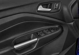 Подержанный автомобиль Ford Kuga 2018 года (8 фото)