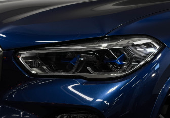 Подержанный автомобиль BMW X5 2018 года (8 фото)