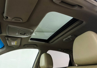 Подержанный автомобиль Infiniti Q70 2015 года (18 фото)