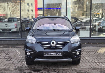 Подержанный автомобиль Renault Koleos 2013 года (2 фото)