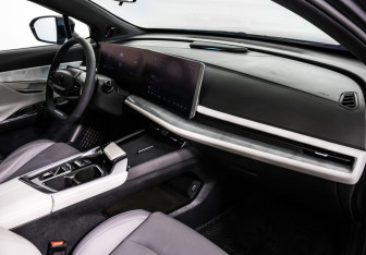 Подержанный автомобиль Changan UNI-T 2023 года (9 фото)