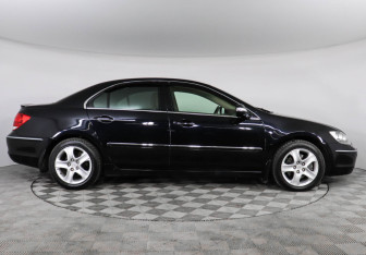 Подержанный автомобиль Honda Legend Sedan 2007 года (4 фото)