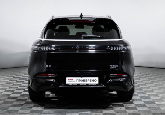 Подержанный автомобиль Voyah Free 2023 года (6 фото)