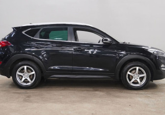 Подержанный автомобиль Hyundai Tucson 2016 года (4 фото)