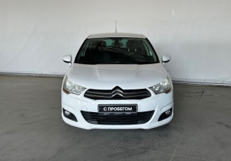 Подержанный автомобиль Citroen C4 Hatchback 2011 года (2 фото)