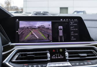 Подержанный автомобиль BMW X5 2019 года (25 фото)