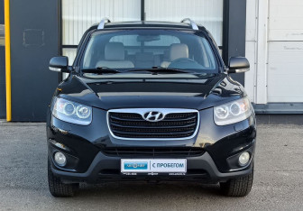 Подержанный автомобиль Hyundai Santa Fe 2011 года (2 фото)