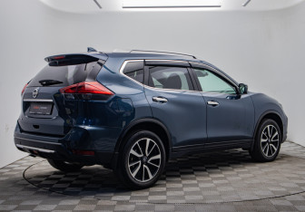 Подержанный автомобиль Nissan X-Trail 2020 года (5 фото)