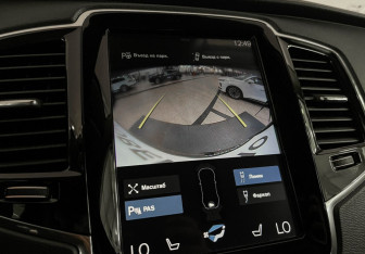 Подержанный автомобиль Volvo XC90 2018 года (18 фото)