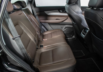 Подержанный автомобиль Chery Tiggo 8 Pro 2022 года (10 фото)