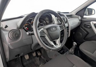 Подержанный автомобиль LADA (ВАЗ) Largus Wagon 2021 года (16 фото)