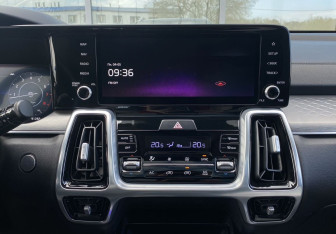Подержанный автомобиль Kia Sorento 2021 года (19 фото)