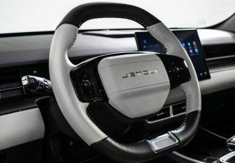 Подержанный автомобиль Jetour Dashing 2024 года (14 фото)