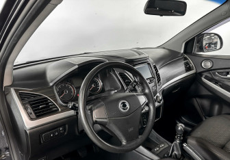 Подержанный автомобиль SsangYong Actyon 2015 года (9 фото)