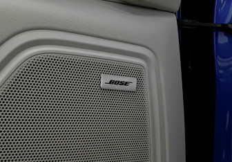 Подержанный автомобиль Porsche Macan 2017 года (21 фото)