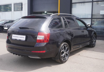 Подержанный автомобиль Skoda Octavia Wagon 2014 года (5 фото)