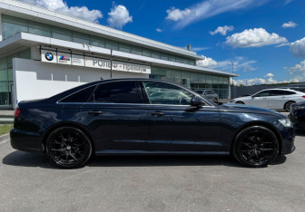 Подержанный автомобиль Audi A6 Sedan 2016 года (4 фото)
