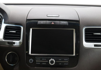 Подержанный автомобиль Volkswagen Touareg 2012 года (19 фото)