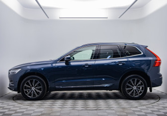 Подержанный автомобиль Volvo XC60 2018 года (8 фото)