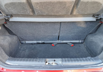 Подержанный автомобиль Chevrolet Aveo Hatchback 2010 года (12 фото)