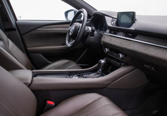 Подержанный автомобиль Mazda 6 Sedan 2022 года (9 фото)