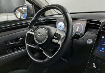 Подержанный автомобиль Hyundai Tucson 2021 года (23 фото)