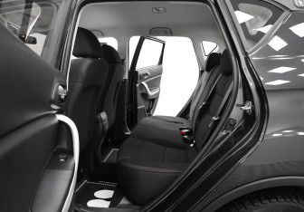 Подержанный автомобиль Changan CS35 2017 года (12 фото)