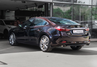 Подержанный автомобиль Mazda 6 Sedan 2023 года (6 фото)