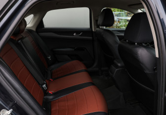 Подержанный автомобиль Kia K5 2021 года (11 фото)