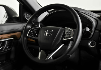 Подержанный автомобиль Honda CR-V 2019 года (13 фото)