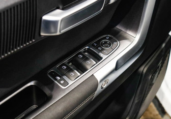 Подержанный автомобиль Jaecoo J7 2023 года (18 фото)